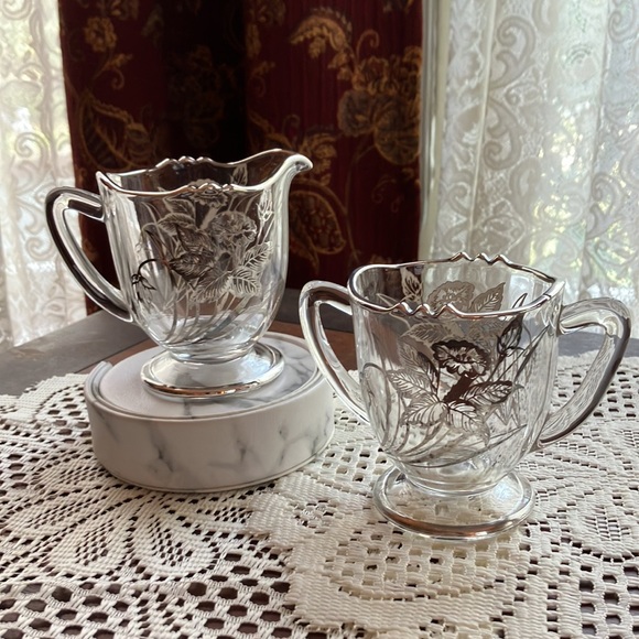 Creamer & Sugar (Bowl Listed Separately) - Picture 2 of 11